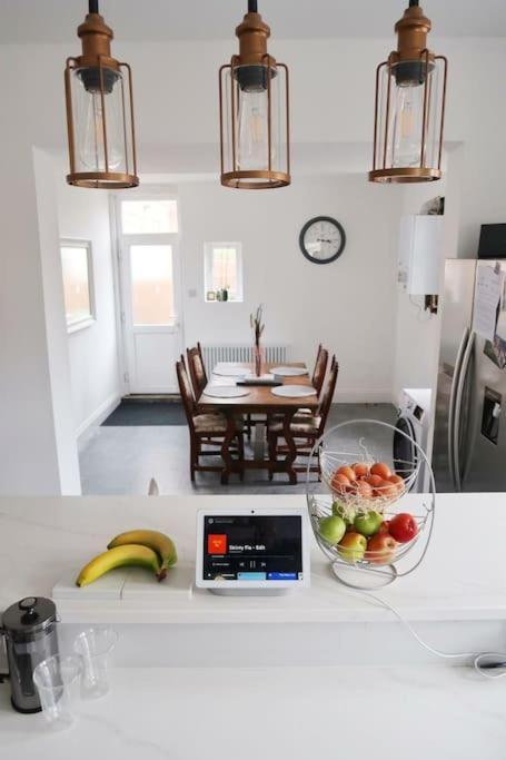 Castle Manor, 4 Bed Seaside Retreat Lägenhet Scarborough Exteriör bild